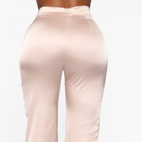 Nude satin suit set NWT - Picture 6 of 10